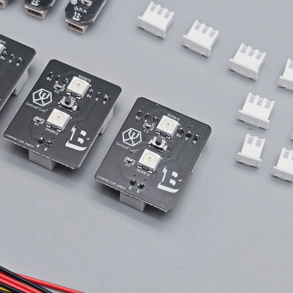 Seleadlab QuattroBox V2 Upgrad - огляд і ціна Neopixel
